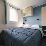Kemp Paradis 4 Etoiles Au Port De - La Rochelle 4*