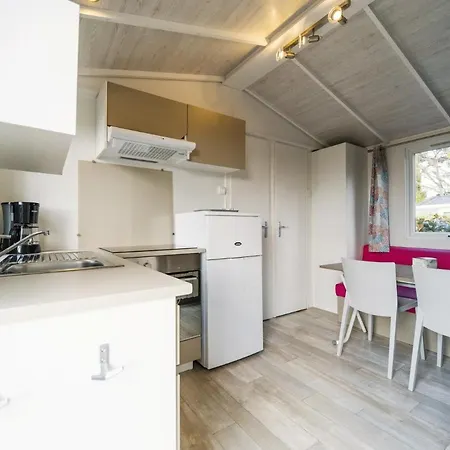 Paradis 4 Etoiles Au Port De - La Rochelle