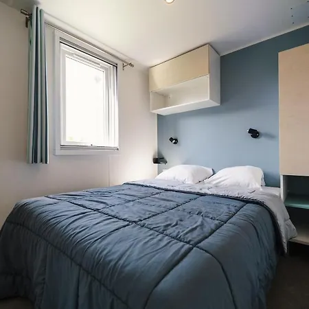 Campsite Paradis 4 Etoiles Au Port De - La Rochelle 4*