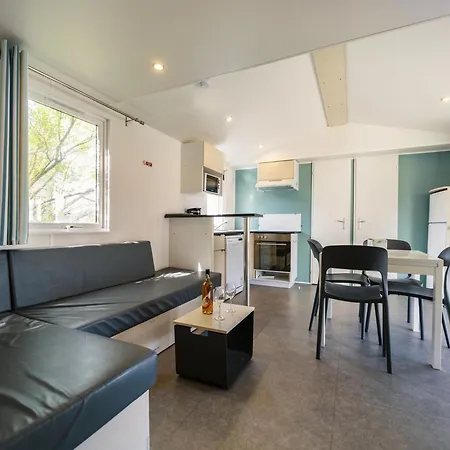 Campingplads Paradis 4 Etoiles Au Port De - La Rochelle 4*