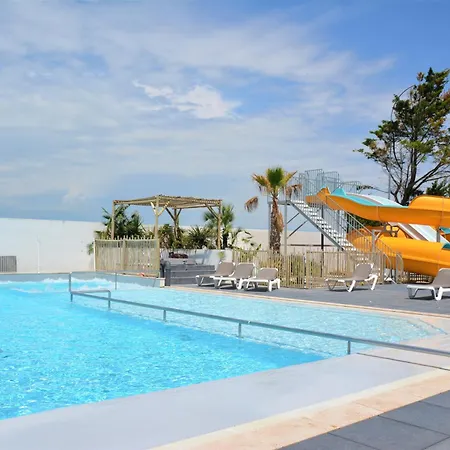 Paradis 4 Etoiles Au Port De - La Rochelle 캠프장 4*