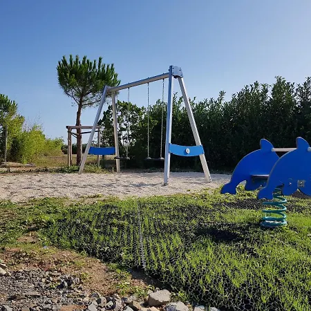 Paradis 4 Etoiles Au Port De - La Rochelle Campsite