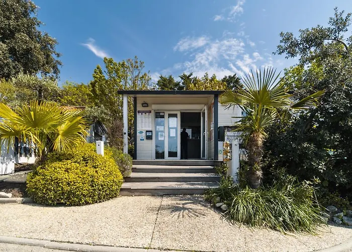 Parque de Campismo Paradis 4 Etoiles Au Port De - La Rochelle L'Houmeau