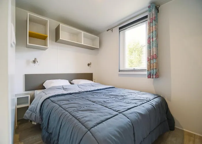 Camping Paradis 4 étoiles Au Port De - La Rochelle